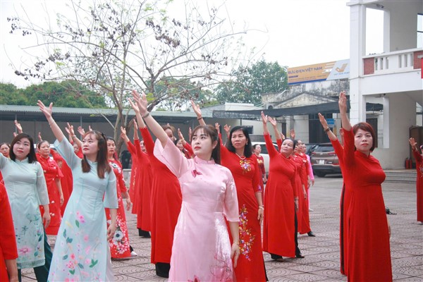 HỘI LHPN XÃ DƯƠNG QUANG TỔ CHỨC CÁC HOẠT ĐỘNG THIẾT THỰC CHÀO MỪNG KỶ NIỆM  115 NĂM NGÀY QUỐC TẾ...
